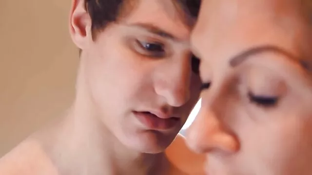 Labios anime porno español latino a labios 4