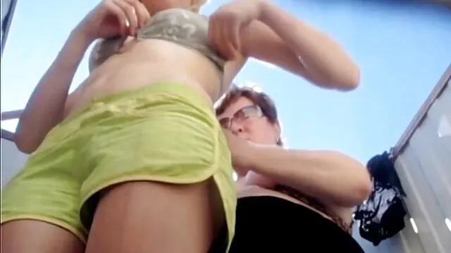 Paja con los videos de sexo gratis en español latino pies dominada por dos diosas