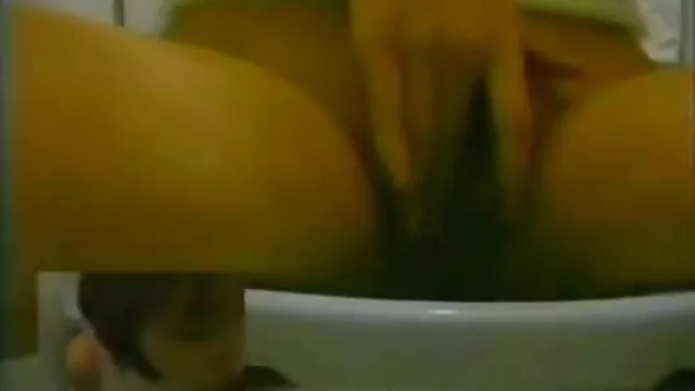Orgasmo autoinducido para xxx anime en español latino alumna rubia caliente