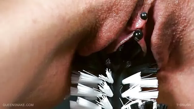 BDSM XXX Sexy anime en español latino xxx Mistress adora burlarse de la polla dura de su sub chico